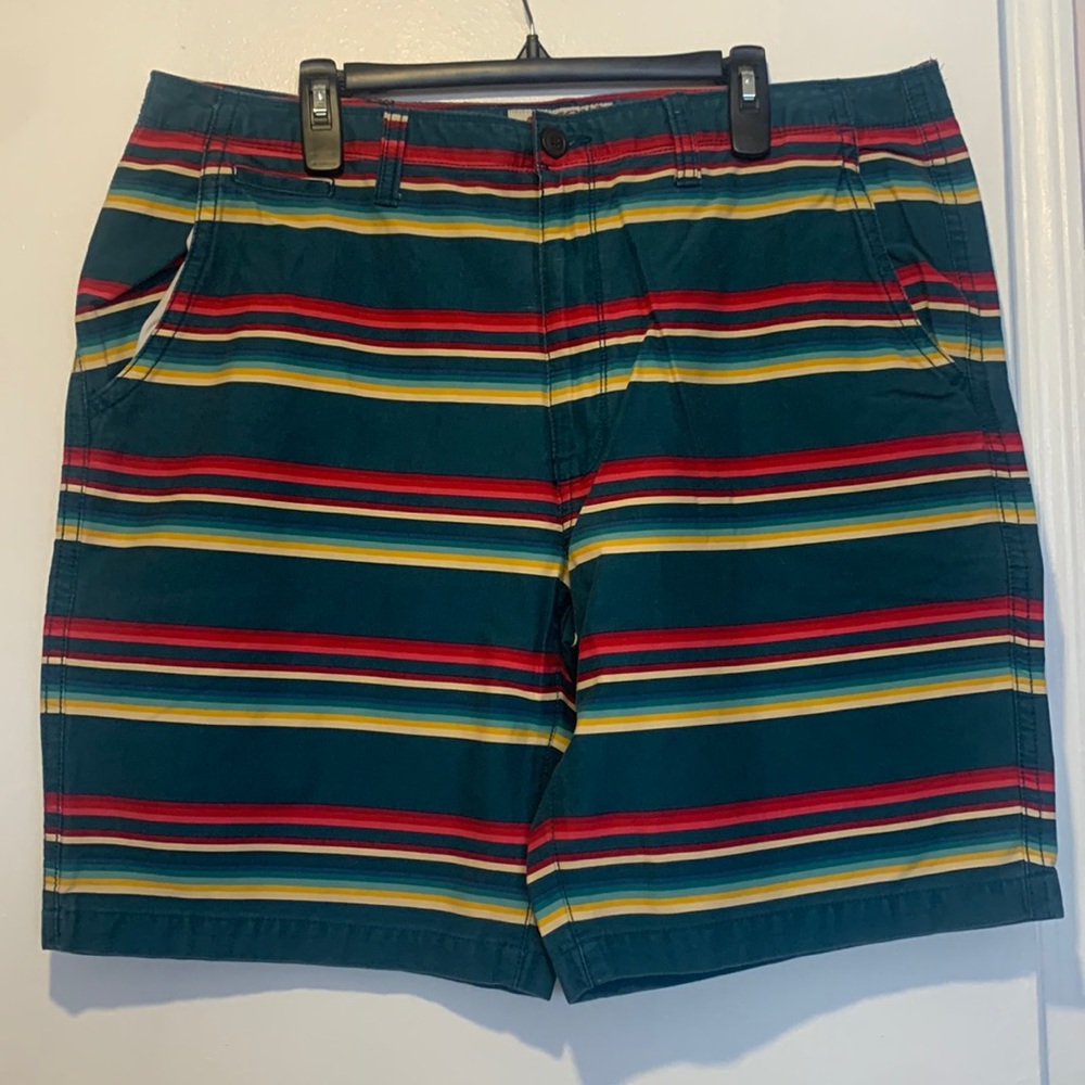 💖5/$20💖 Arizona Jeans Co striped shorts. Size 42